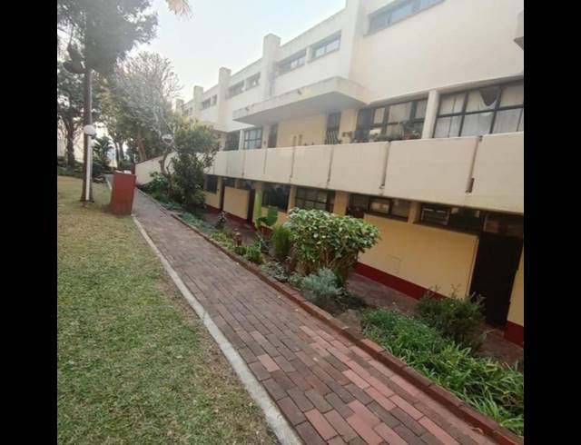 2 BEDROOM DUPLEX FOR SALE IN PARADISE VALLEY